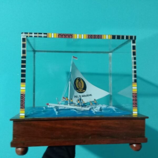 Miniatur Perahu Sandeq - SandeqKu